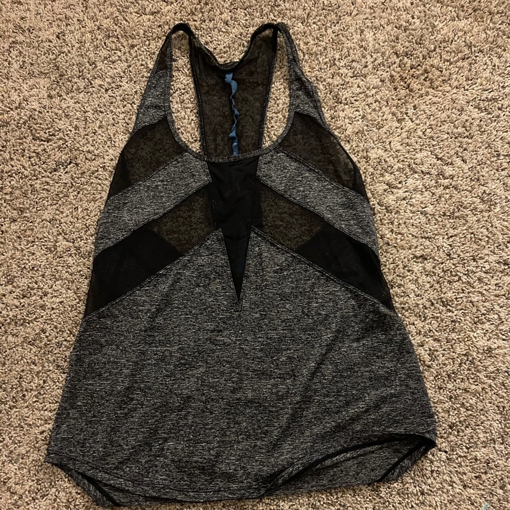 Lululemon tank top